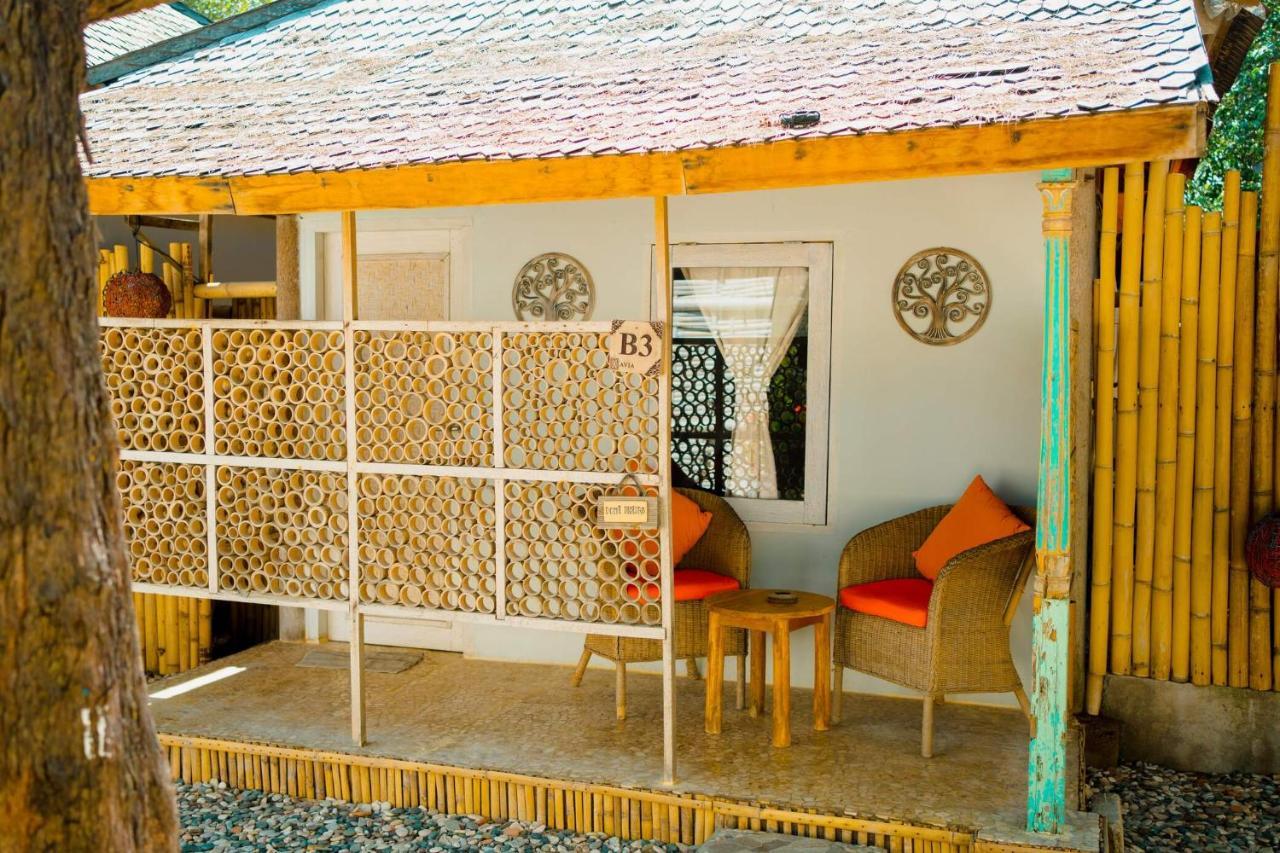 Bungalow Cafe Gili Beachfront Gili Meno Zewnętrze zdjęcie